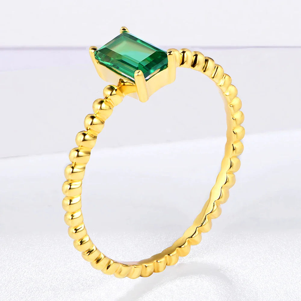 VVS1 6x4mm Emerald Gemstone Promise Ring