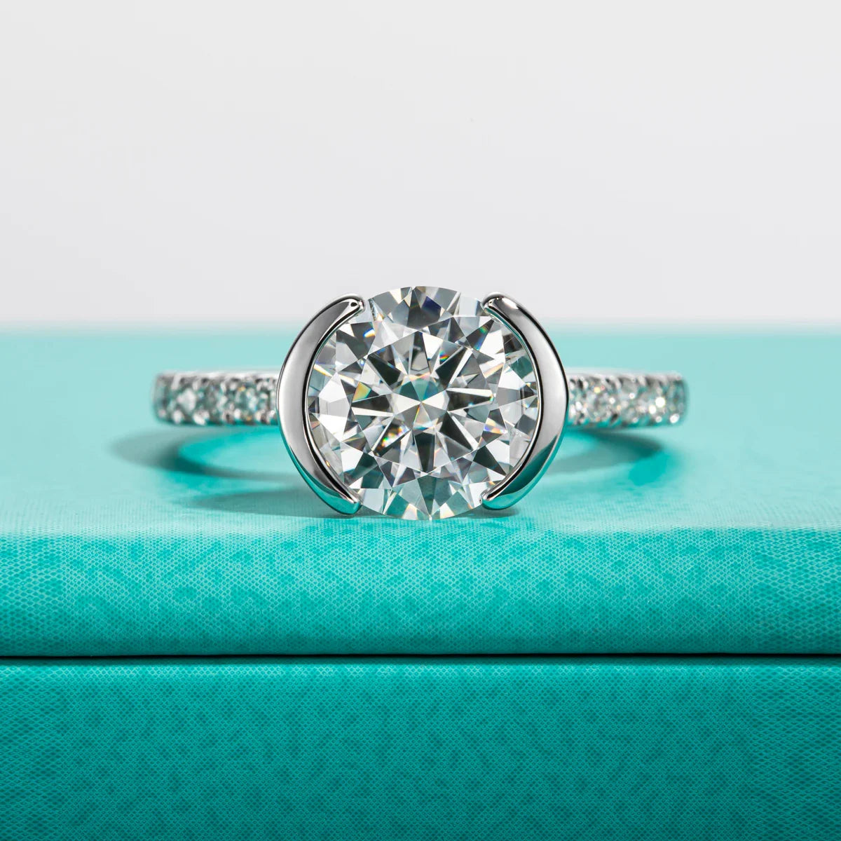 3CT D Color Moissanite Engagement Ring