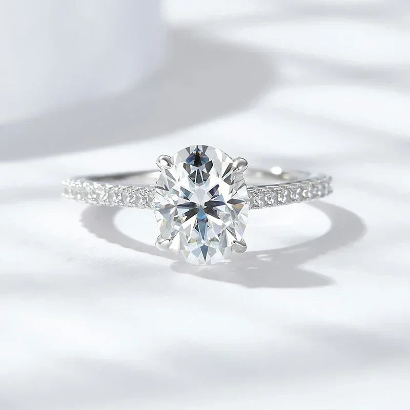 VVS1 D Color 3 CT Oval Cut Moissanite Engagement Ring