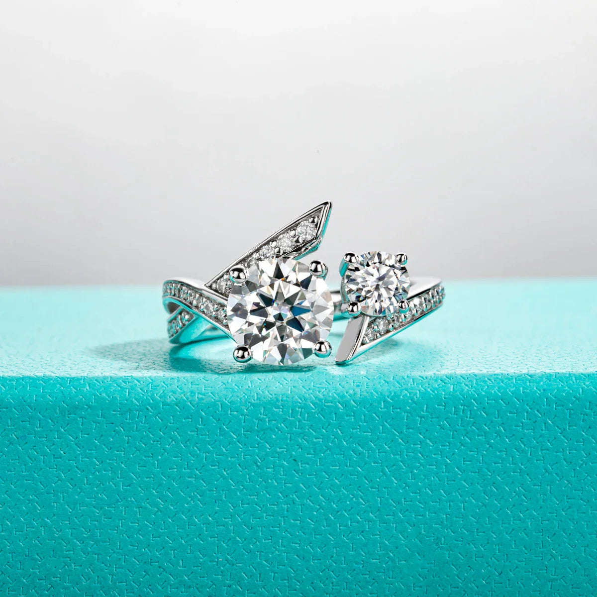 2 CT Moissanite Engagement Adjustable Ring